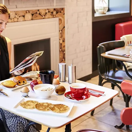 Ibis Gerland Musee Des Confluences Otel Lyon