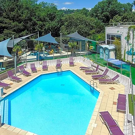 Ibis Styles Gerland 3*