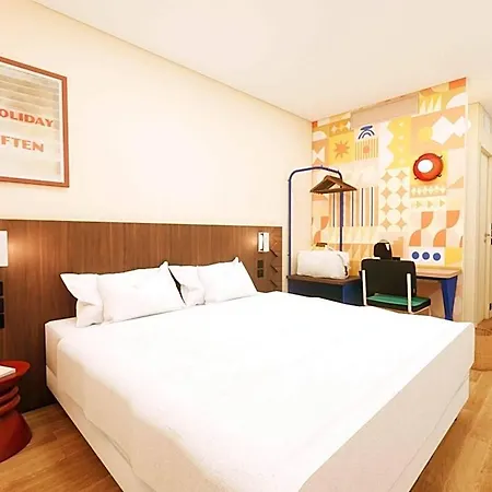 Ibis Styles Gerland 3*