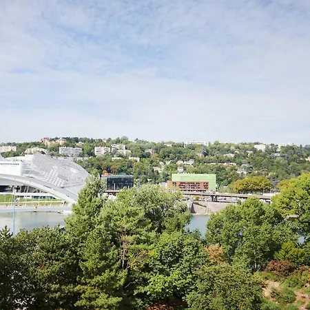 Ibis Gerland Musée Des Confluences 3*