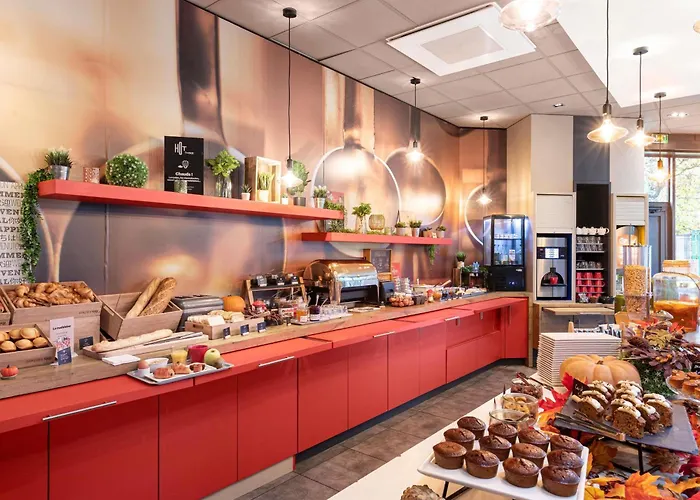 Otel Ibis Gerland Musee Des Confluences Lyon