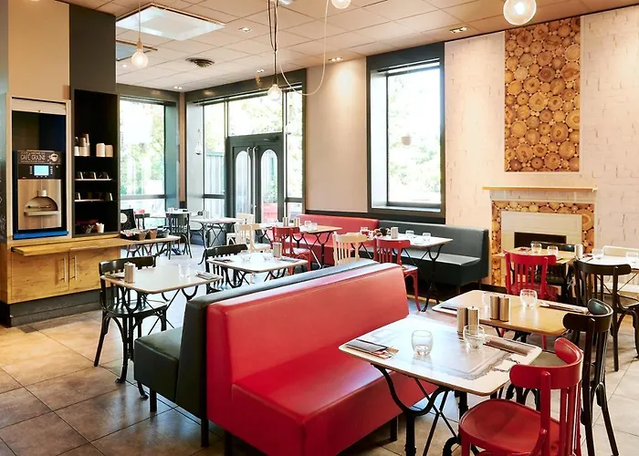 Ibis Gerland Musee Des Confluences 3*