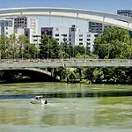 Ibis Gerland Musée Des Confluences Hotel 3*
