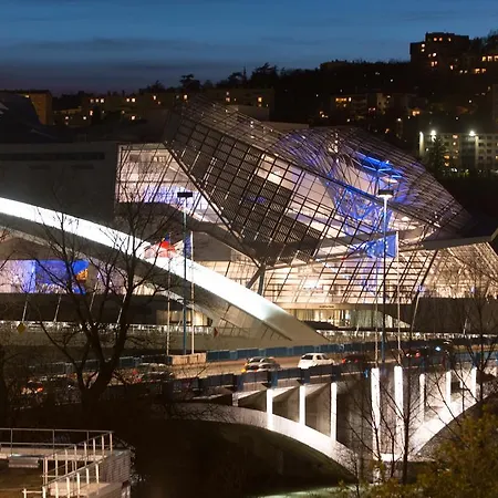 Hotel Ibis Gerland Musee Des Confluences Lyon