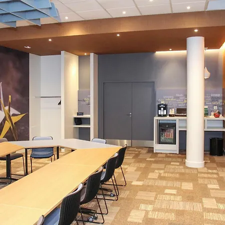 Ibis Gerland Musee Des Confluences 3*