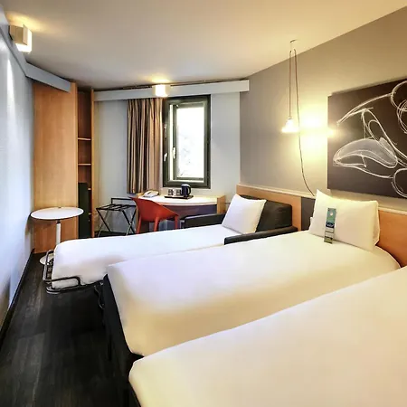 Ibis Gerland Musee Des Confluences 3*