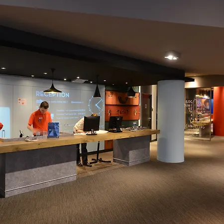 Ibis Gerland Musee Des Confluences 3*