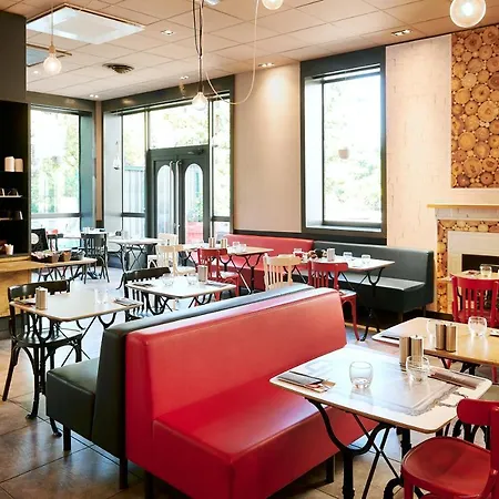 Ibis Gerland Musee Des Confluences 3*