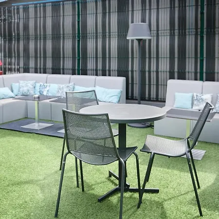 Hotel Ibis Gerland Musee Des Confluences