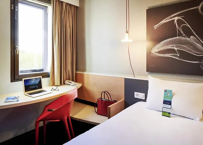 Ibis Gerland Musee Des Confluences Hotel 3*