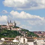 Ibis Gerland Musee Des Confluences 3*